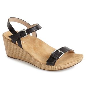 Vionic Enisa Wedge Sandals Lether Ankle Strap